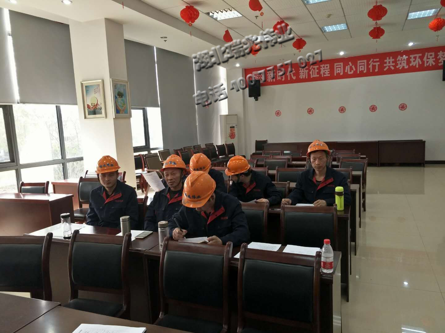 瑞泰風(fēng)工業(yè)大風(fēng)扇、鋼結(jié)構(gòu)廠房通風(fēng)降溫方案、廠房車間通風(fēng)降溫方案、大型工業(yè)風(fēng)扇、物流倉儲(chǔ)大風(fēng)扇、大吊扇、工業(yè)風(fēng)扇、廠房車間降溫設(shè)備、廠房車間通風(fēng)設(shè)備、車間溫控設(shè)備、工業(yè)大吊扇、工業(yè)大風(fēng)扇、工業(yè)節(jié)能風(fēng)扇、湖北瑞兆偉業(yè)通風(fēng)降溫科技有限公司