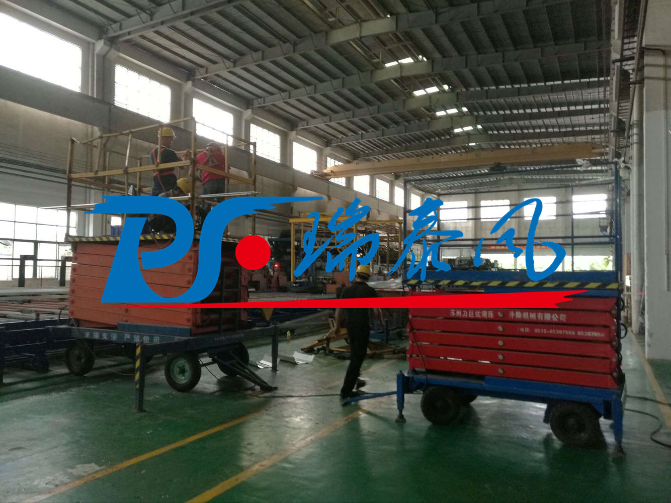 湖北瑞兆瑞泰風(fēng)工業(yè)吊扇-告別傳統(tǒng)廠房降溫通風(fēng)，引領(lǐng)未來(lái)科技新潮流！