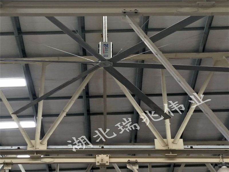 挑選除濕工業(yè)風(fēng)扇時(shí)需要注意的要素有哪些？