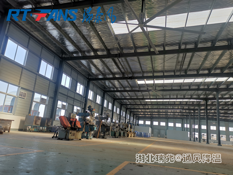 夏天高溫工業(yè)大風(fēng)扇給您送清涼啦！
